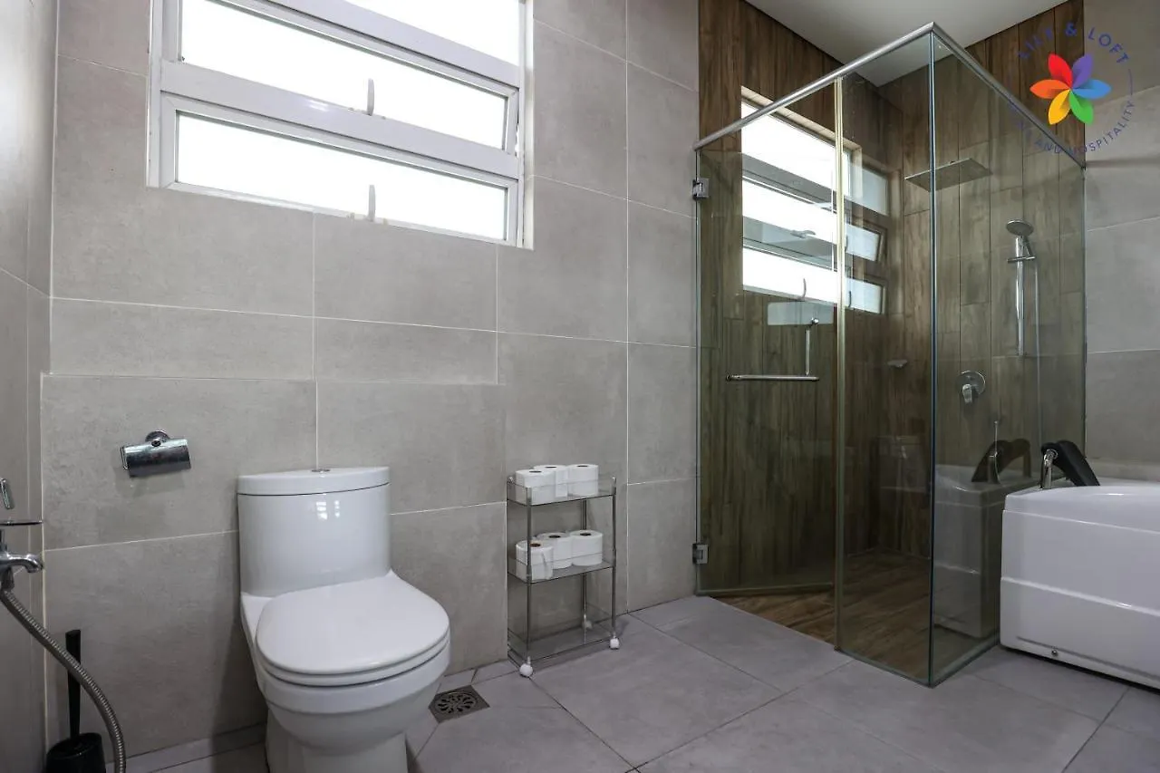 Private Studio In Bungalow By Lilyandloft Subang Jaya Guest house