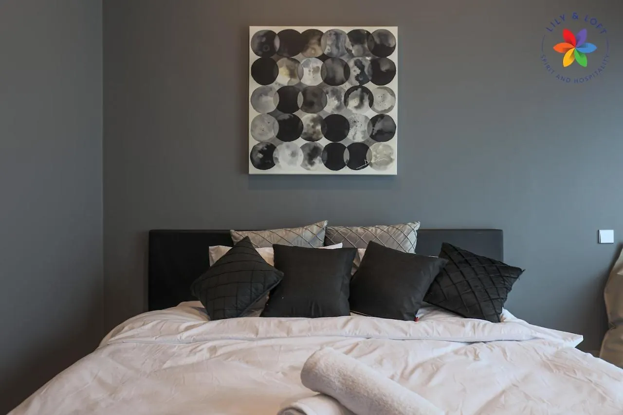 Private Studio In Bungalow By Lilyandloft Subang Jaya 0*,