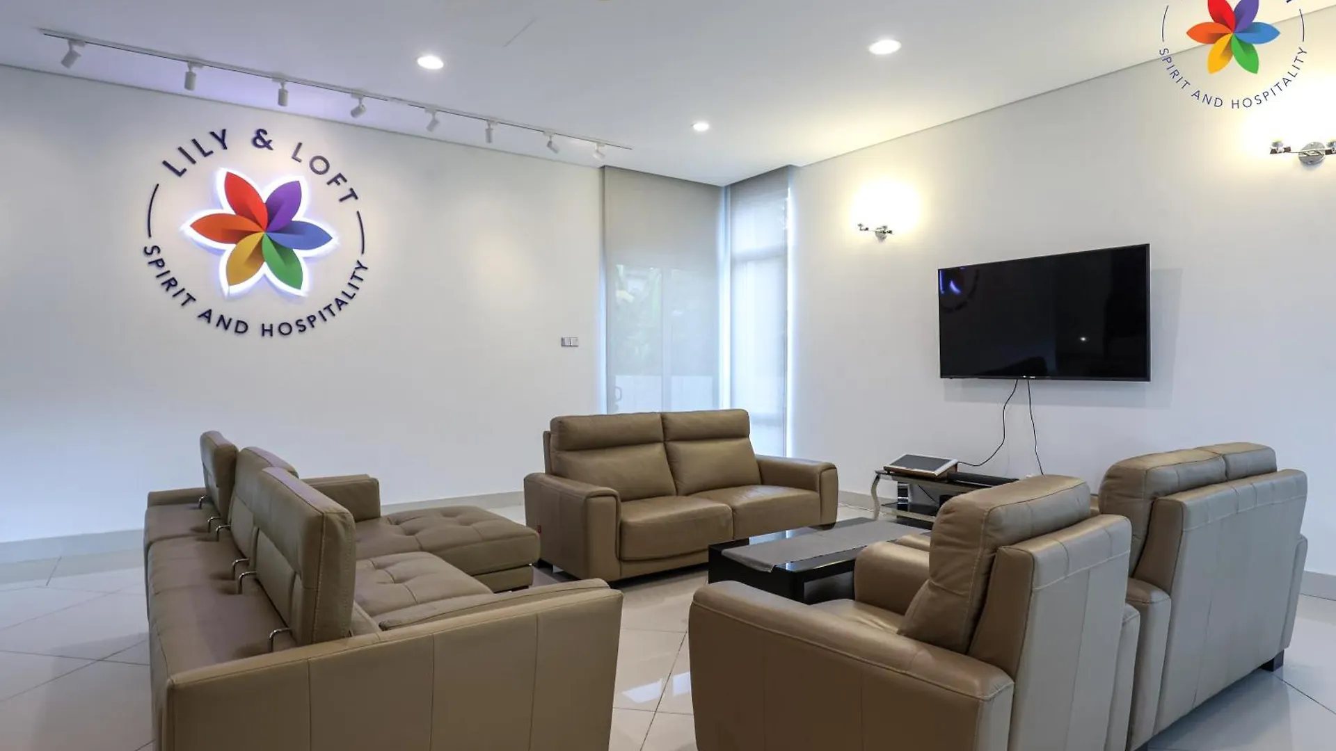 Private Studio In Bungalow By Lilyandloft Subang Jaya Guest house